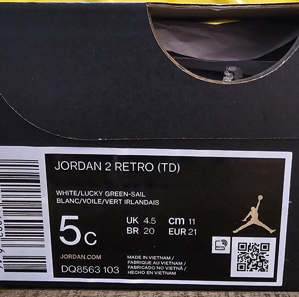 NWT Jordan 2 Retro Size 5C - Picture 5 of 5